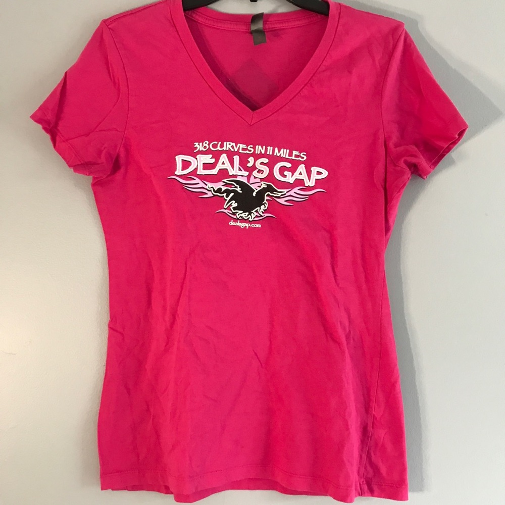 Deal’s Gap Driving Pink V-Neck T-Shirt